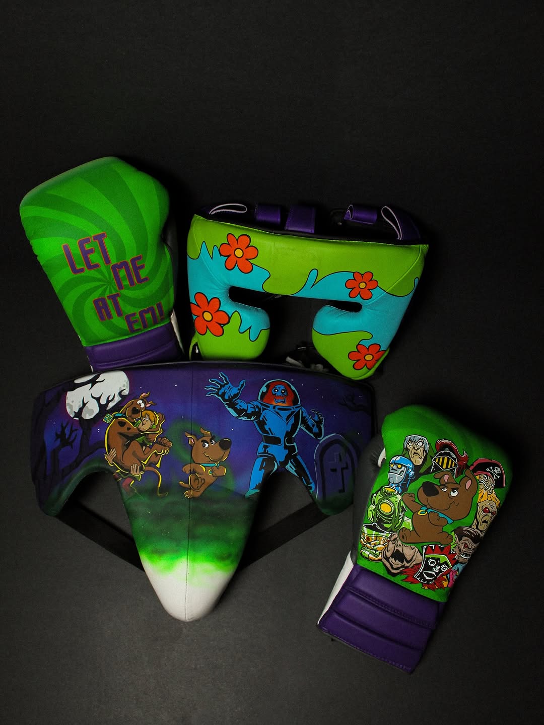 CUSTOM SPARRING KIT - SCRAPPY DOO DESING ANIMATED - GENUINE LEATHER