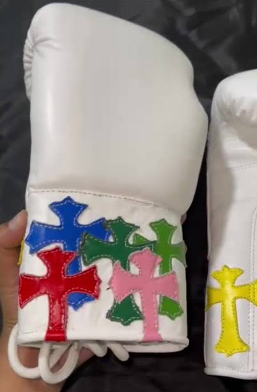 Custom Handmade Chrome Heart Boxing Gloves White | Premium Quality | Cowhide Leather | Personalise your Logo or Name